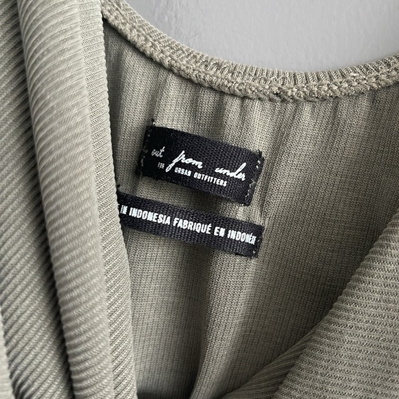 Urban Outfitters Out From Under Weekender Bodysuit in Sage green Sz XS - Picture 4 of 5